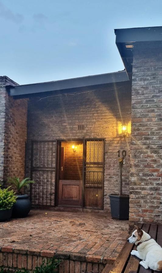 Rand Self-Catering Accommodation Carolina Exterior photo